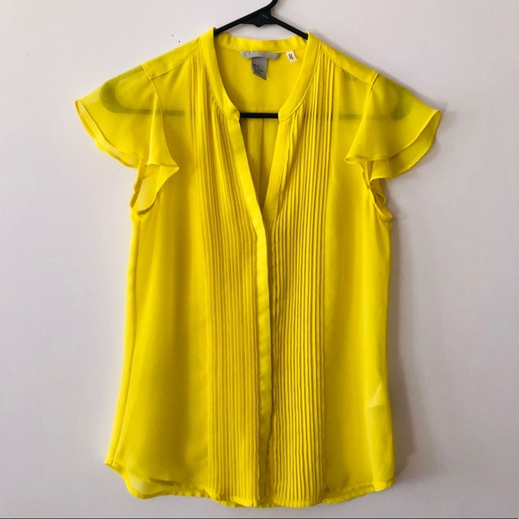 Beautiful blouse - Picture 1 of 3